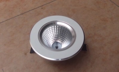 專業解析 新款2.5寸3W COB筒燈套件及其系列產品